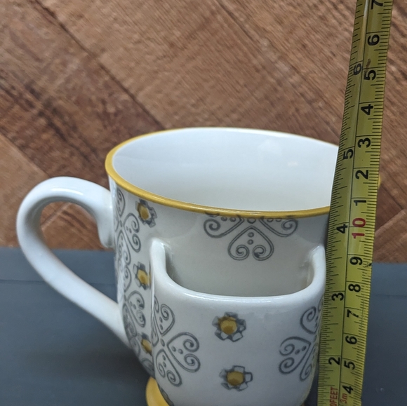 CREATIVE CO-OP Brand TEACUP Caddy Yellow and Cream Art Deco Floral Design - Picture 7 of 8